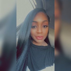 Meet your Posher, Ericka